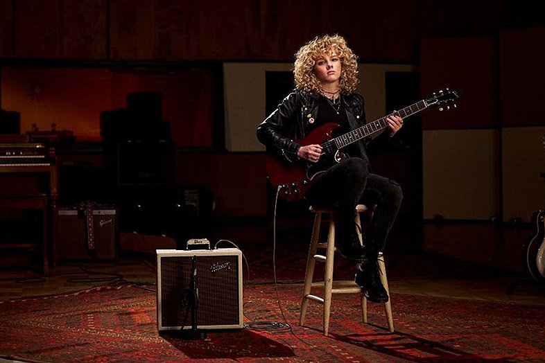 Gibson artist Grace Bowers performs with the Gibson Falcon 5 amplifier